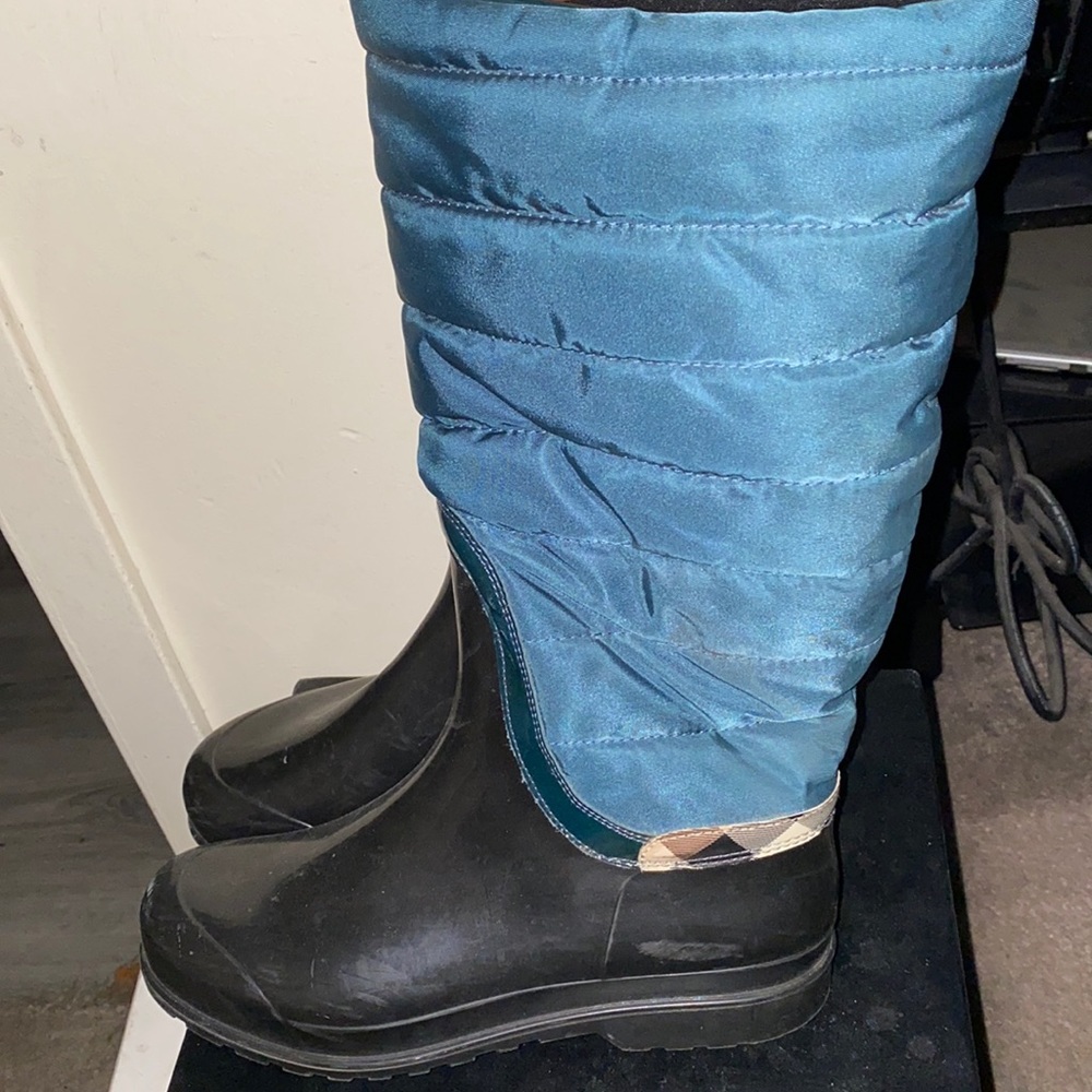 Burberry boots